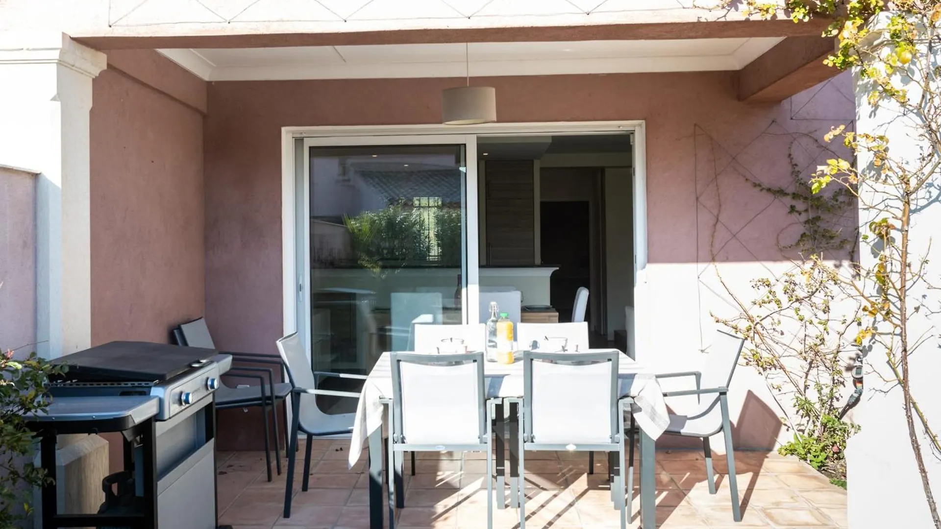 Very Bright Villa With Garden And Terrace Sainte-Maxime