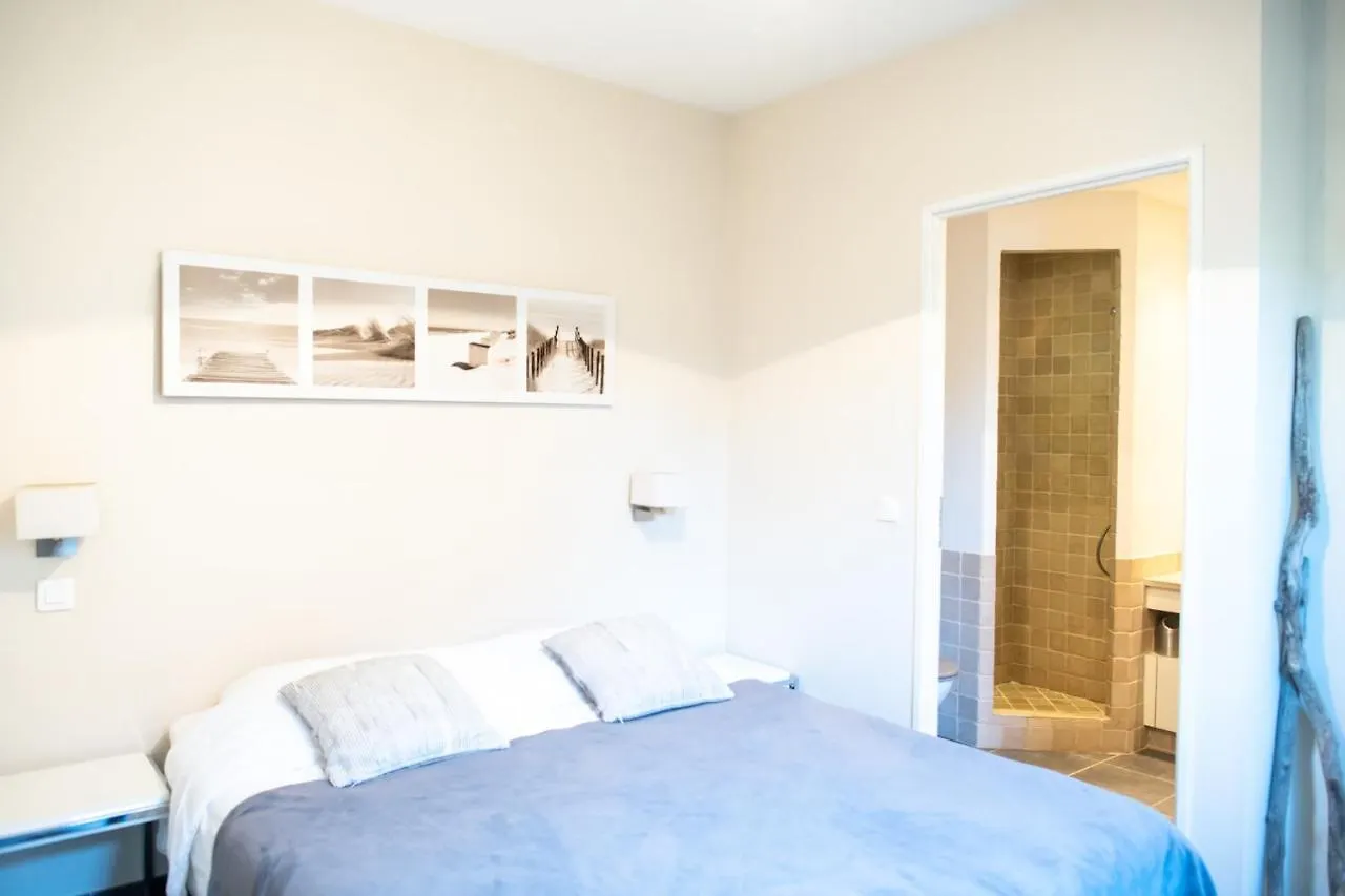 Very Bright Villa With Garden And Terrace Sainte-Maxime 0*,  France